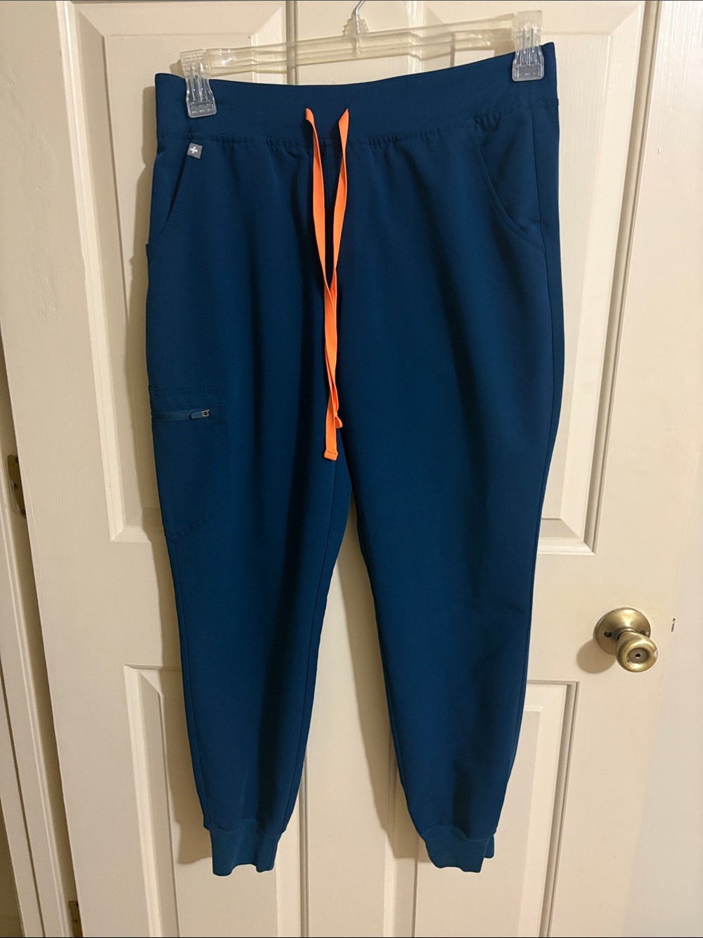 Figs Blue Jogger Scrubs Bottoms with Orange Drawstring size Medium